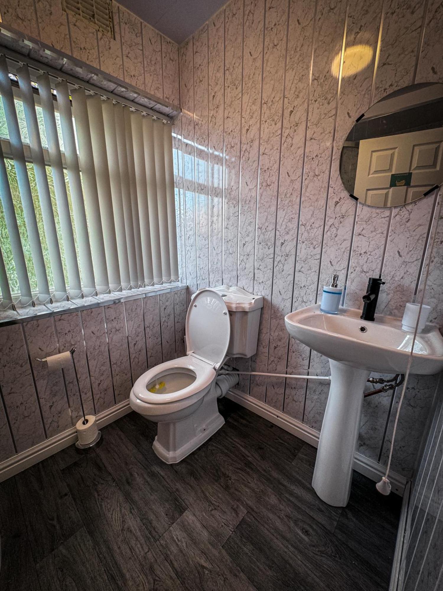Blue Moon Apartment Бирмингам Екстериор снимка